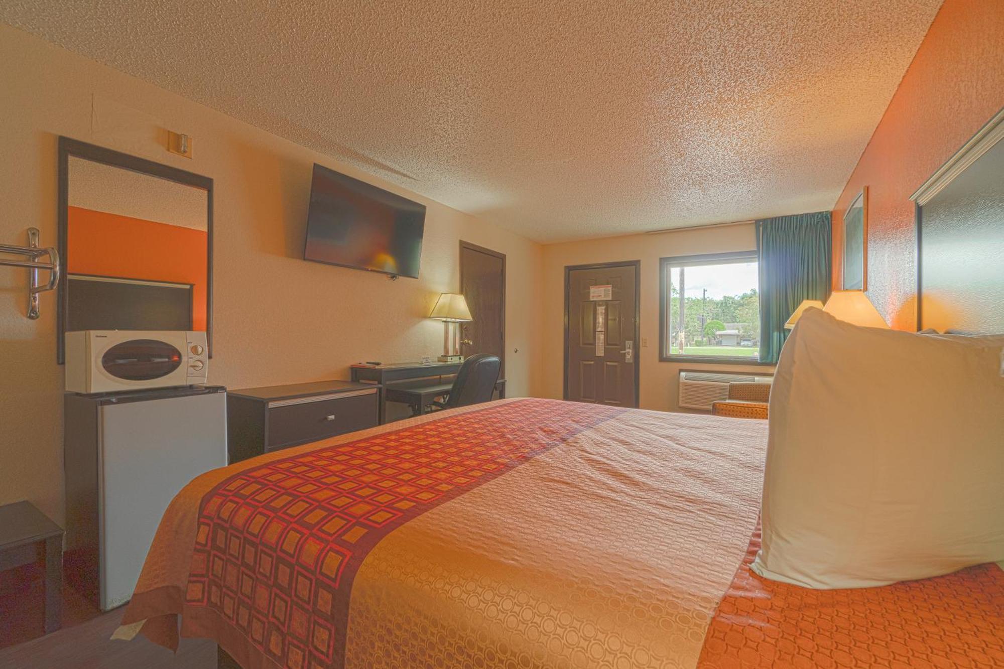 Regency Inn & Suites By Oyo Bay City Tx Eksteriør bilde