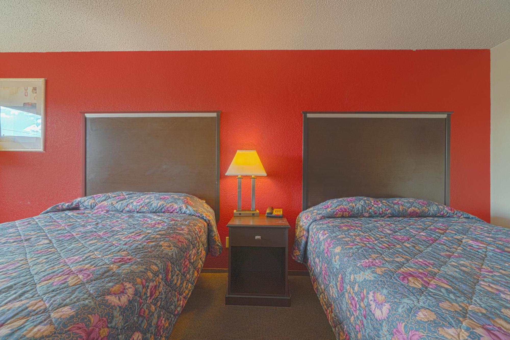 Regency Inn & Suites By Oyo Bay City Tx Eksteriør bilde